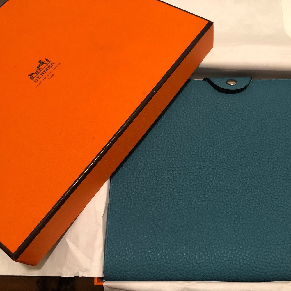 Hermès calfskin notebook cover w/ lined paper NEW